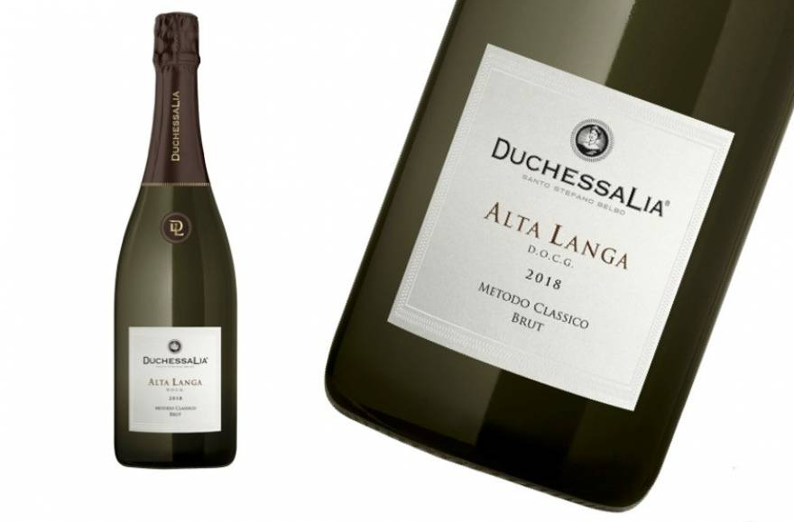 Alta Langa Duchessa Lia, Metodo Classico that is a passionate choice of style and culture