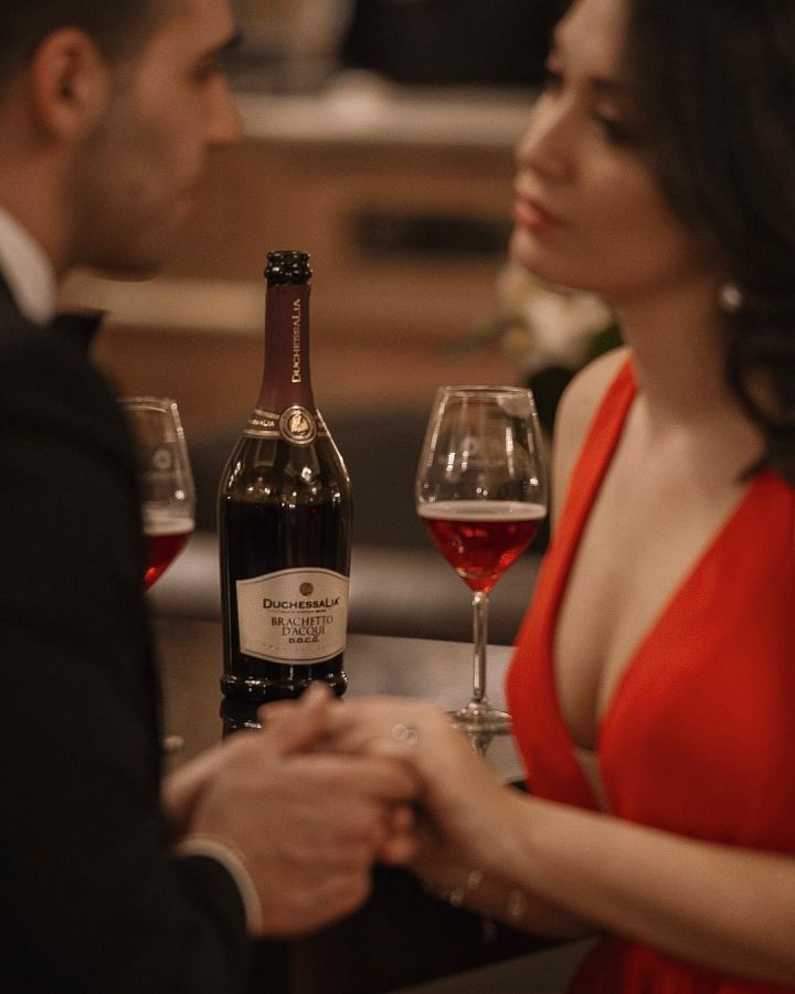 The Legend Of Brachetto d'Acqui The "Aphrodisiac" Wine For Valentine’s Day