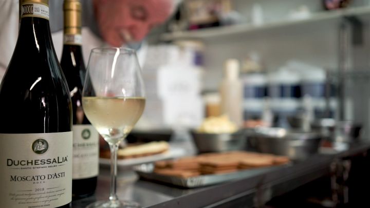 Mattone delle Langhe and Moscato d'Asti Duchessa Lia, our video recipe