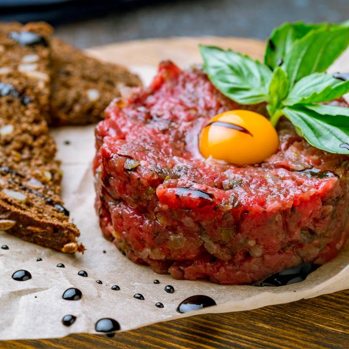 Tartare or Battuta? What does tradition says?